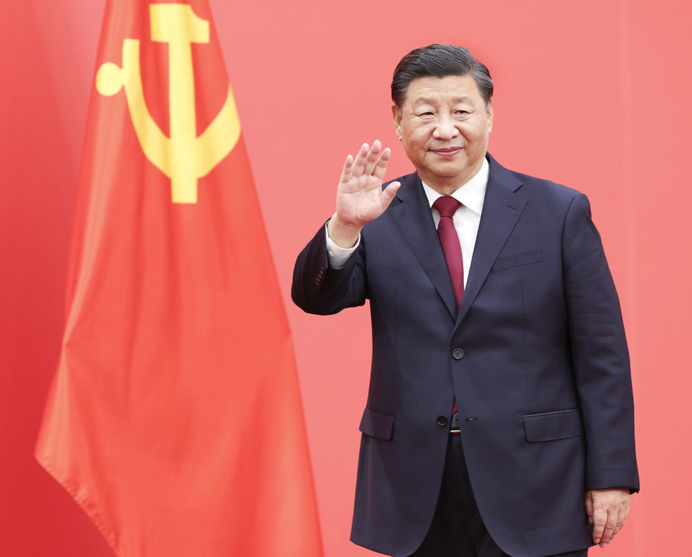 习近平挥手.jpg